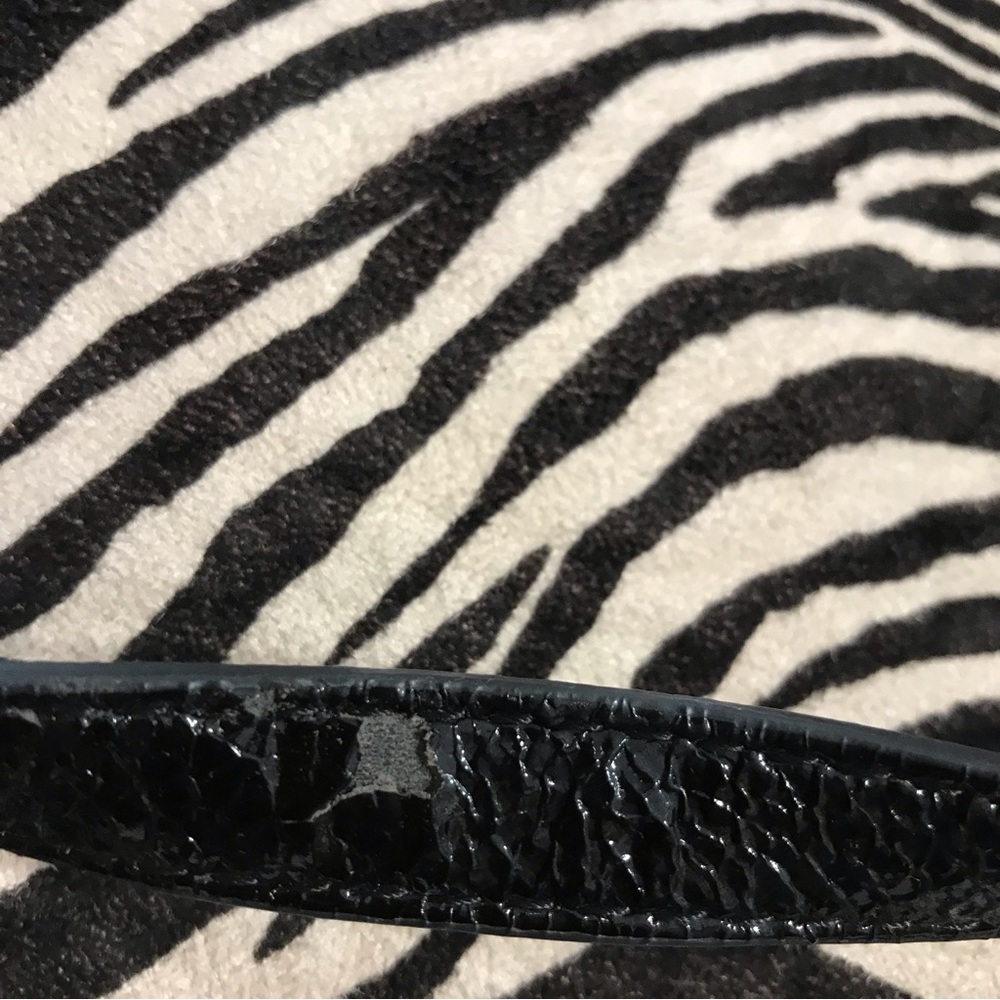 Large Guess Zebra Print Fabric Handbag - image 3